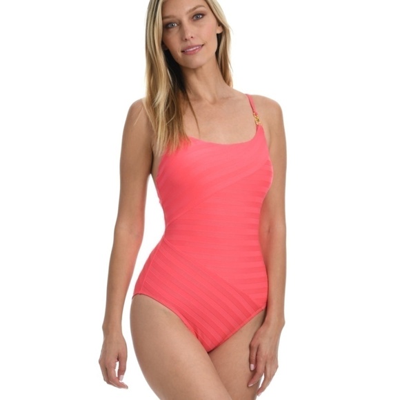 New! La Blanca Linea Costa Cross Back One Piece Swimsuit - Picture 2 of 9